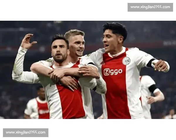 荷甲焦点战阿贾克斯主场迎战兹沃勒争夺关键三分激烈对决看点解析